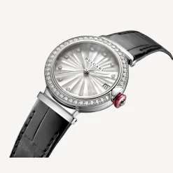 Lvcea Uhr