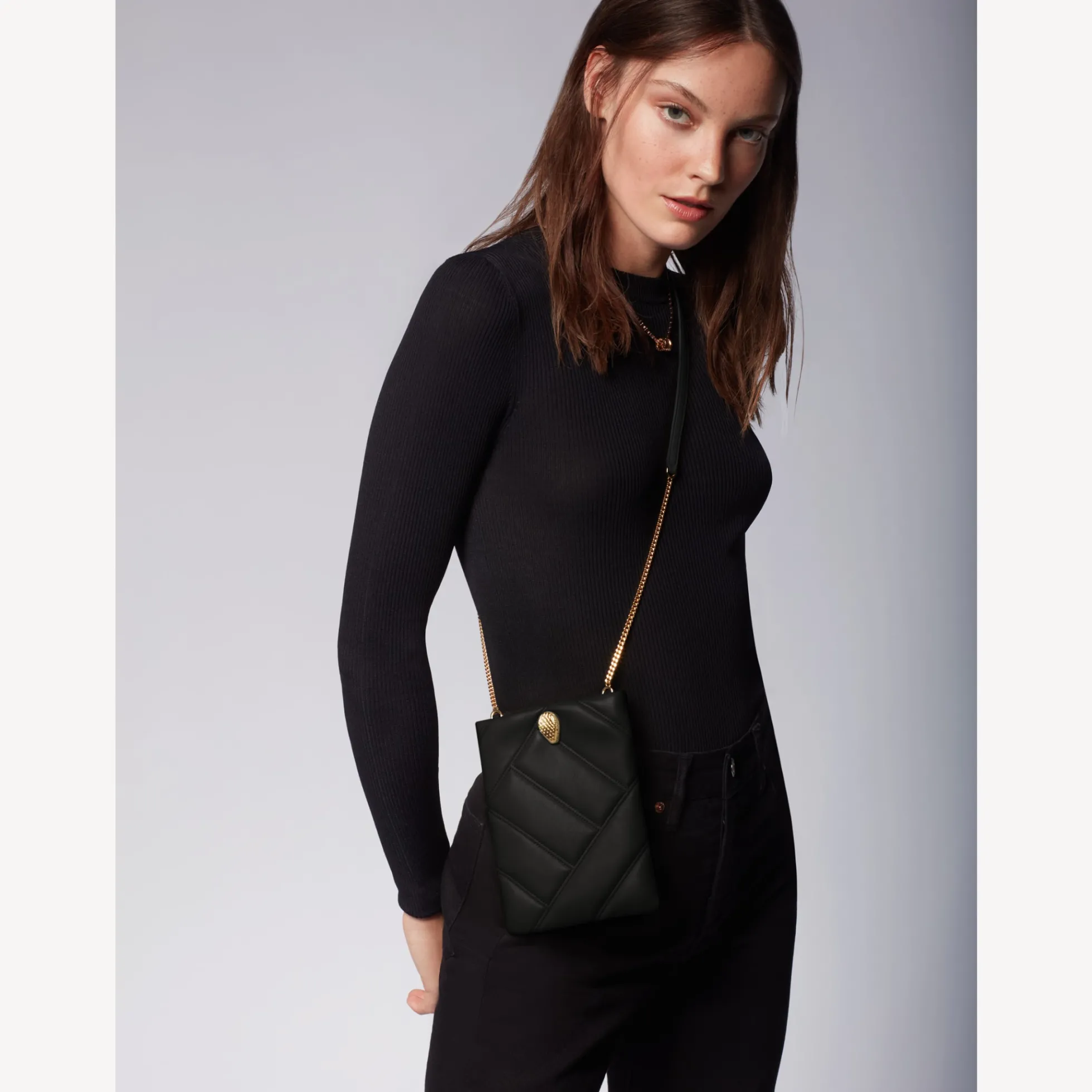 Serpenti Cabochon Handy-Hulle
