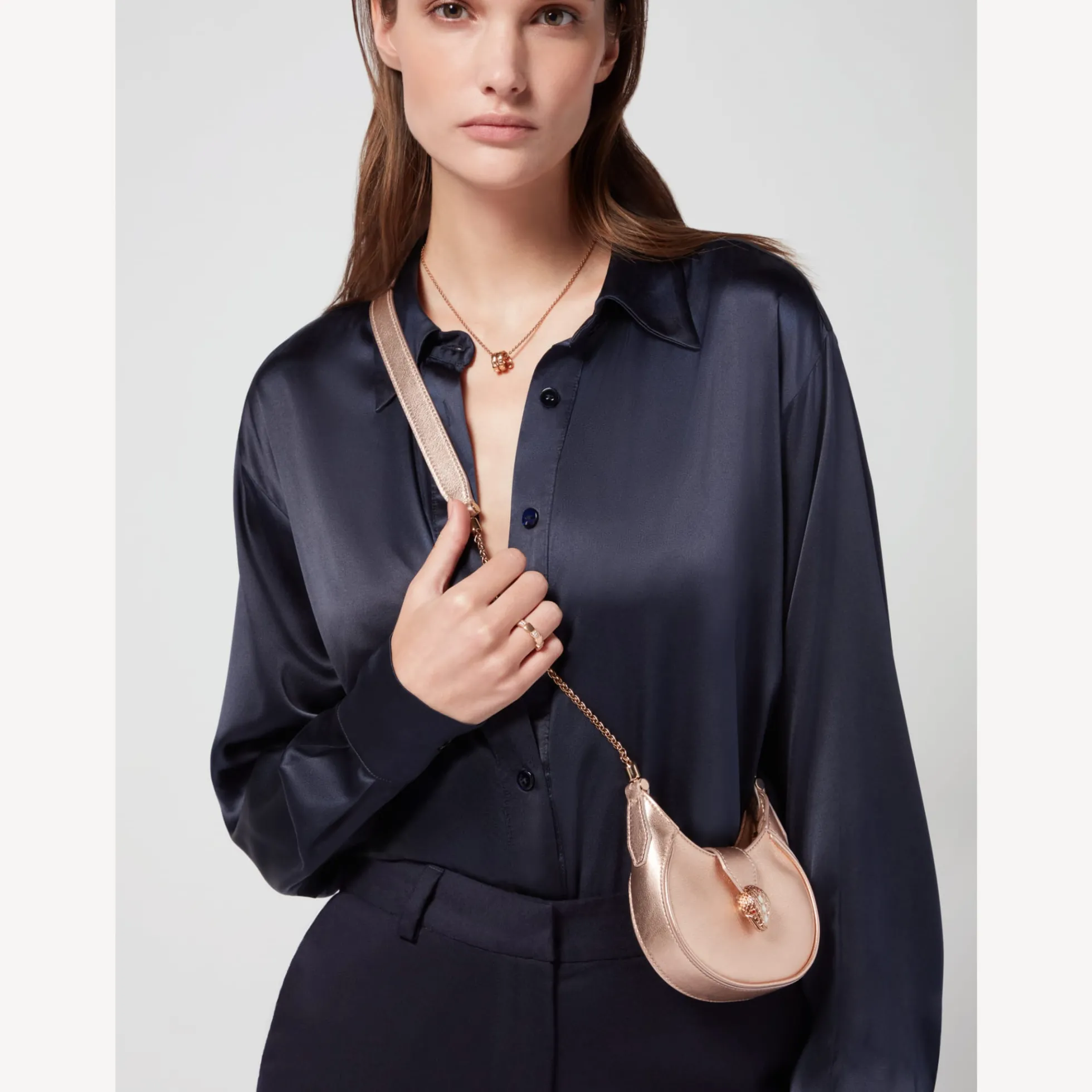 Serpenti Ellipse Micro Tasche