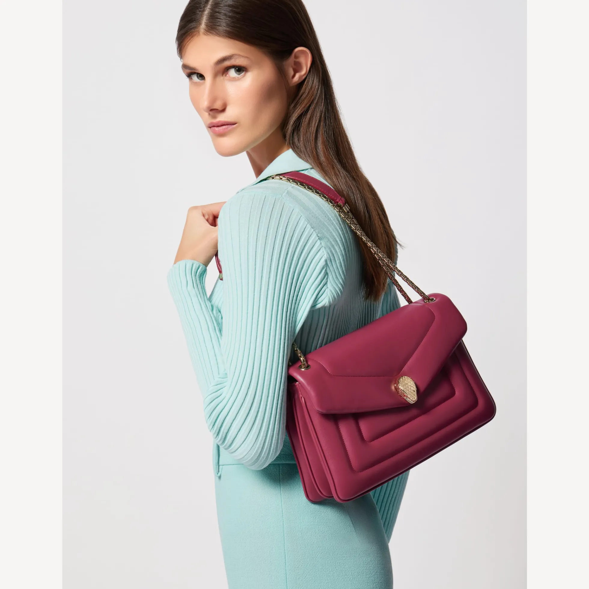 Serpenti Reverse Schultertasche