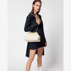 Serpentine Pouch