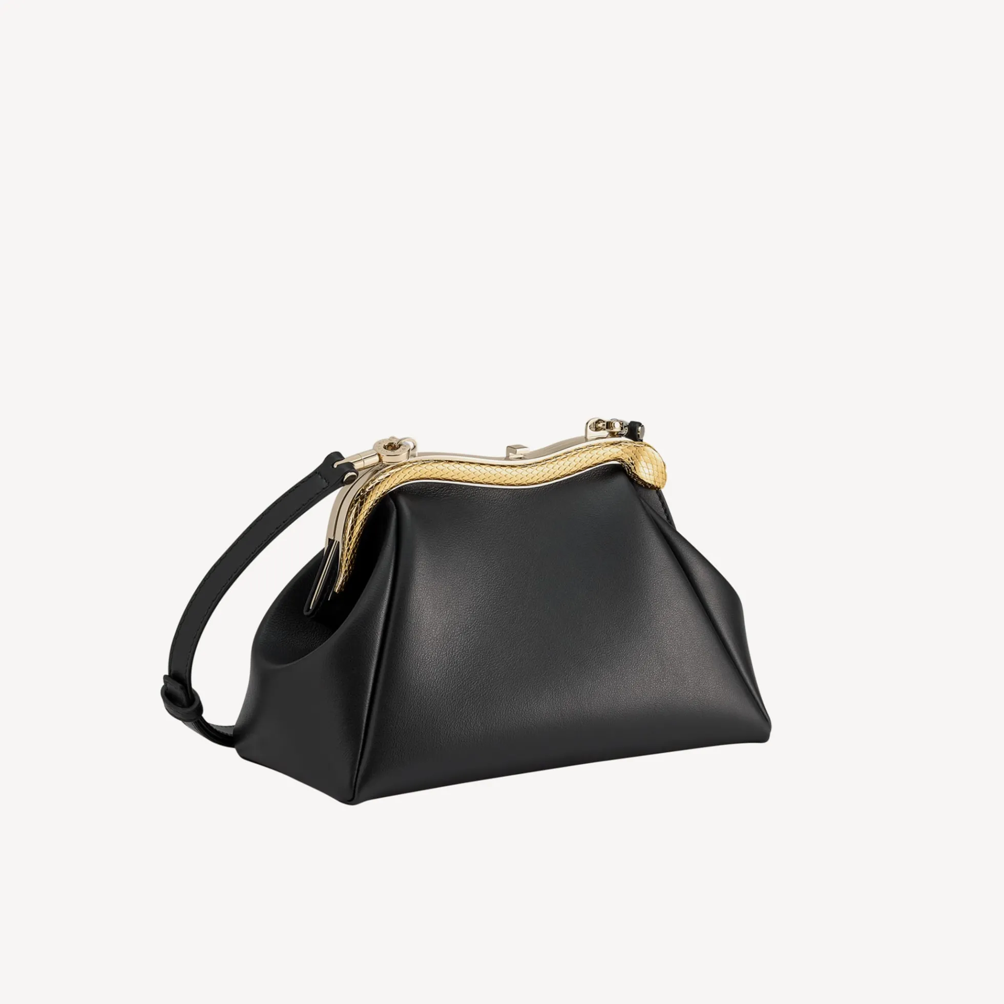 Serpentine Pouch